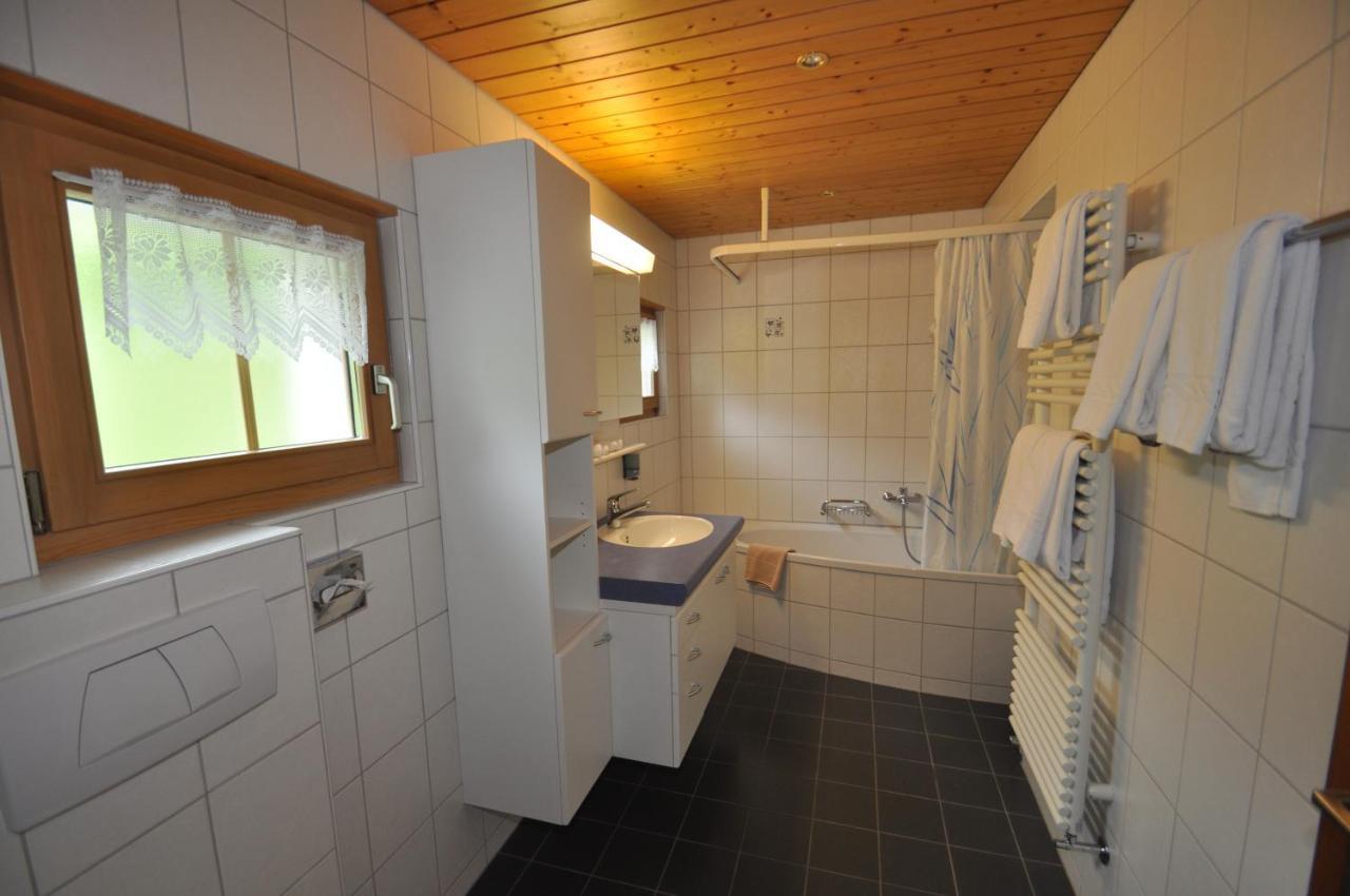 Ferienwohnungen Hotel Alpina Adelboden Bagian luar foto