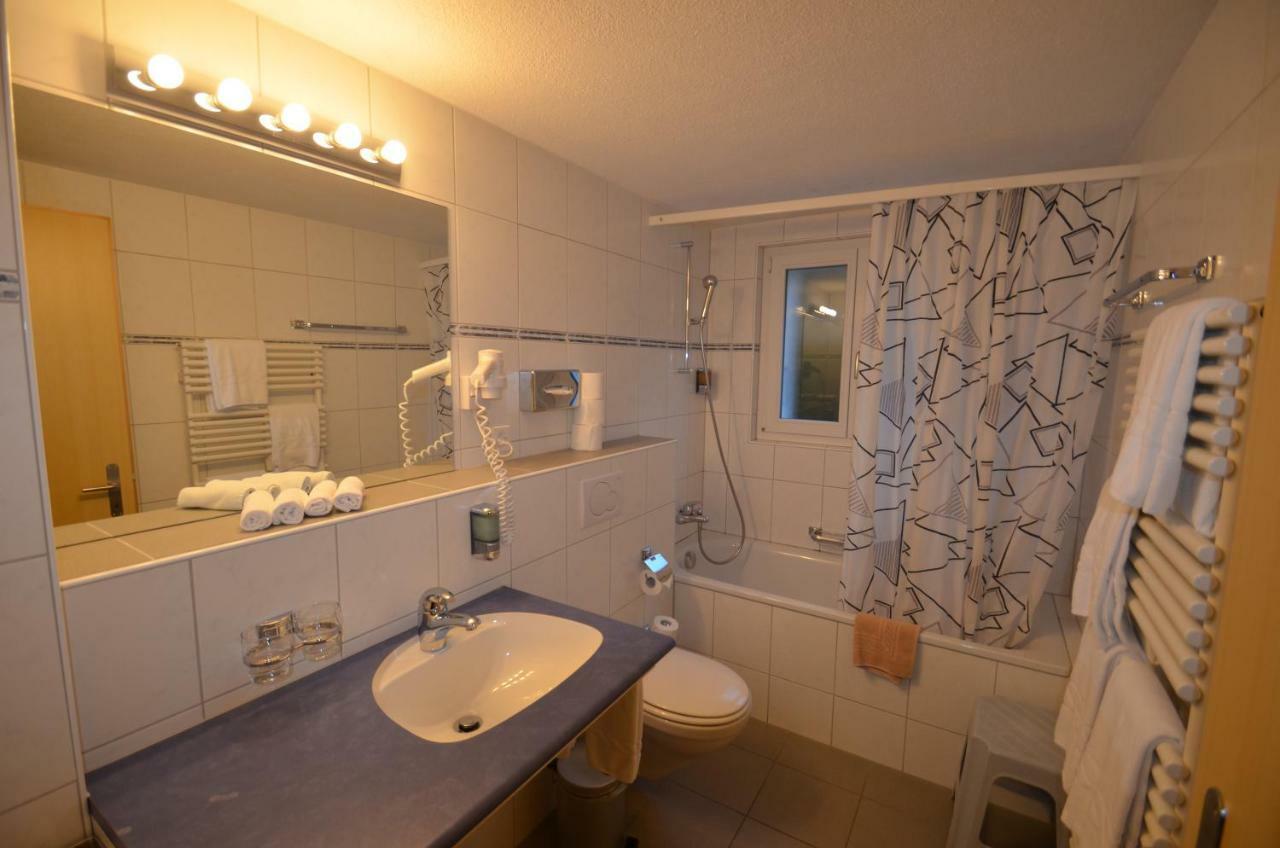 Ferienwohnungen Hotel Alpina Adelboden Bagian luar foto
